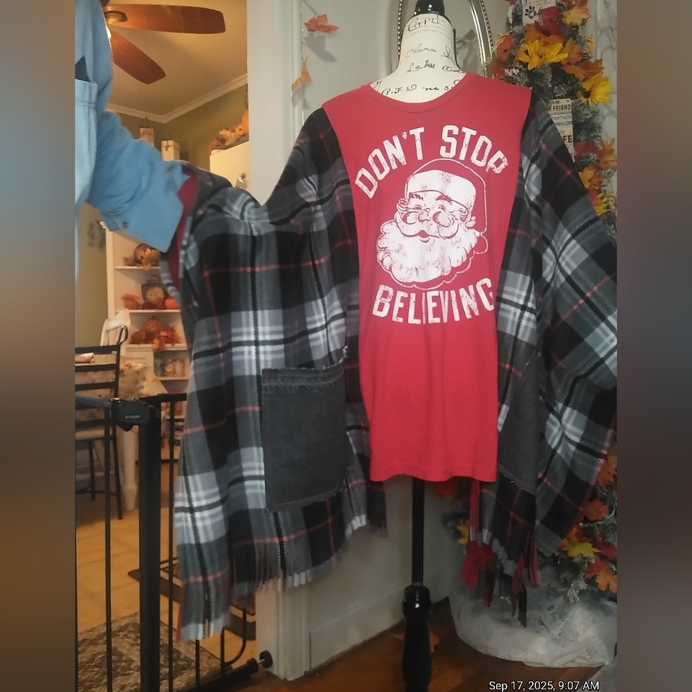 Redneck Princess Holiday Poncho One Size Warm And Cozy